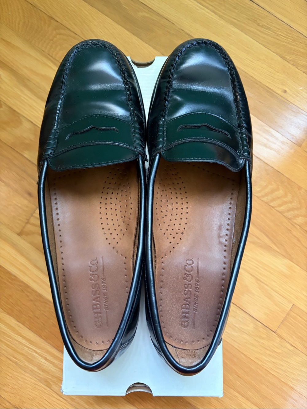 Bass Black Leather Penny Loafers Women’s